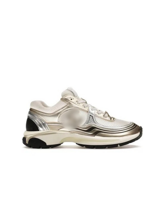 C. Runner - Beige